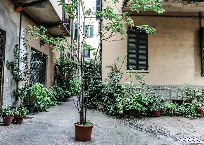 Via Argelati - Navigli Top Location 2
